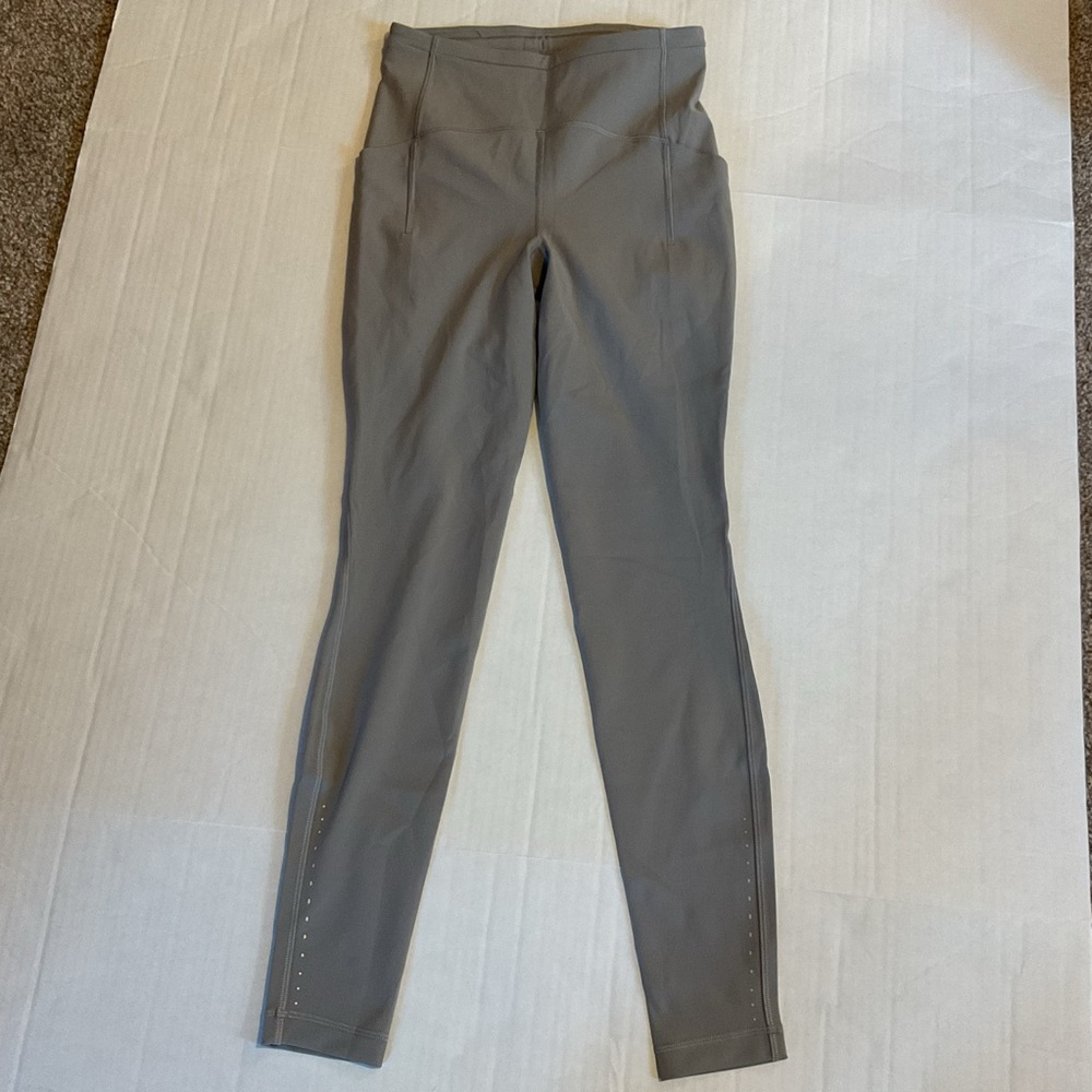 Lululemon Fast and Free High Rise Leggings. Grey. Size 4